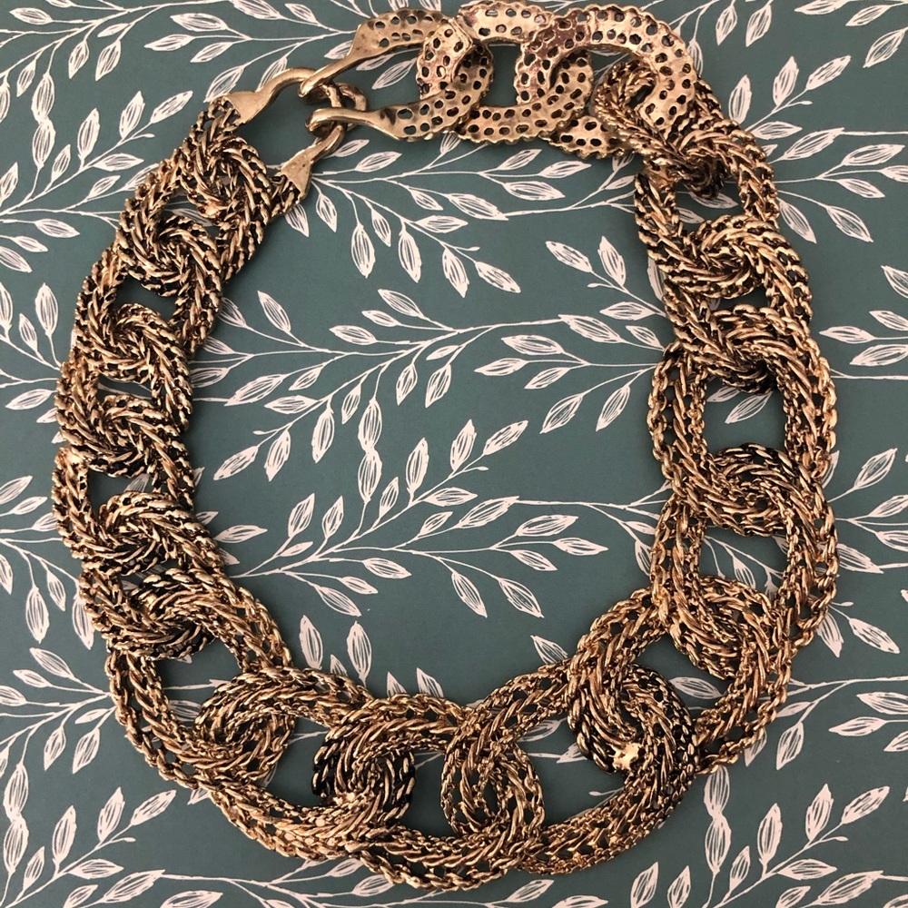 Necklace - Gold